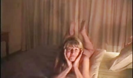 Schwanzverrückte sex videos zum runterladen Blondine in Aktion