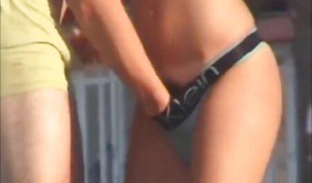 junge kostenlos pornos runterladen Studenten veranstalteten eine Orgie in Bikinis